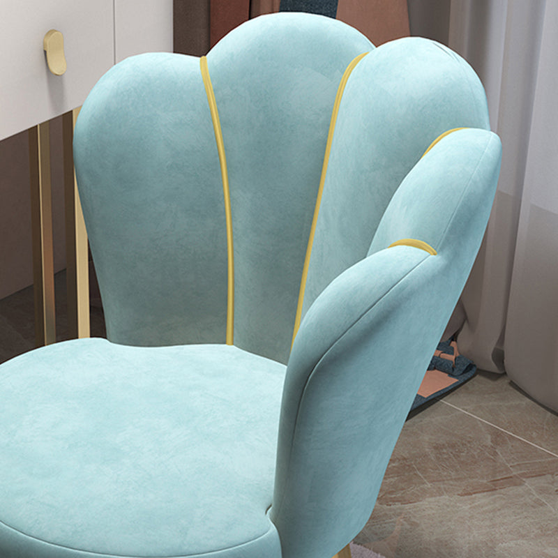 Scandinavian Style Velvet Armless Dining Chair Solid Back Single Dining Chair Clearhalo ' kitchen&dining_furn' 'Dining Chairs' 'Dining Tables & Seating' 'dining_chair' 'furn' 'furn_dining_chair' 'Furniture' 'furniture_dining_chair' 'Kitchen & Dining Furniture' 'kitchen' 4037984