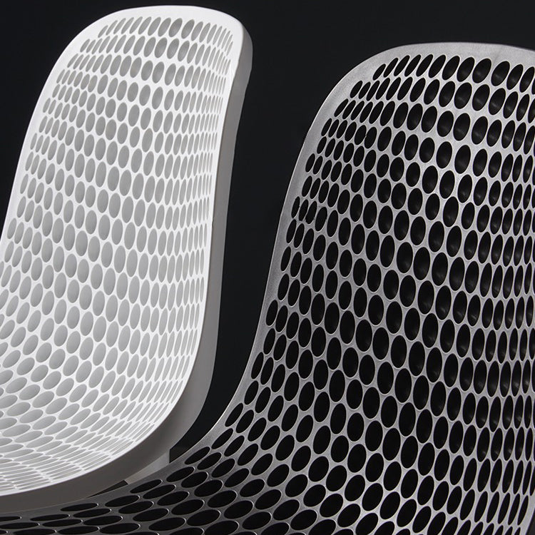 Scandinavian Style Plastic Dining Armless Chair Solid Back Chair with Wooden Legs Clearhalo ' kitchen&dining_furn' 'Dining Chairs' 'Dining Tables & Seating' 'dining_chair' 'furn' 'furn_dining_chair' 'Furniture' 'furniture_dining_chair' 'Kitchen & Dining Furniture' 'kitchen' 4039136