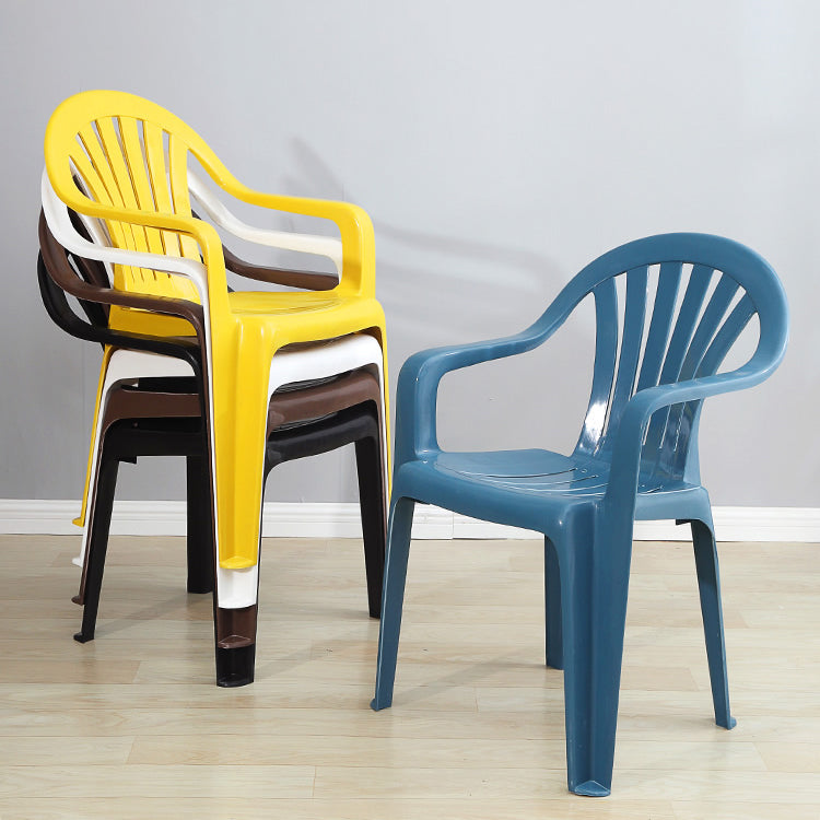 Contemporary Plastic Side Arm Chair Windsor Back Stacking Side Chair for Home Use Clearhalo ' kitchen&dining_furn' 'Dining Chairs' 'Dining Tables & Seating' 'dining_chair' 'furn' 'furn_dining_chair' 'Furniture' 'furniture_dining_chair' 'Kitchen & Dining Furniture' 'kitchen' 4054883