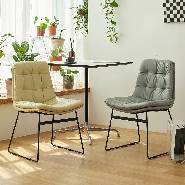 Contemporary Style Dining Room Chairs Kitchen Dining Arm Chairs with Metal Legs Clearhalo ' kitchen&dining_furn' 'Dining Chairs' 'Dining Tables & Seating' 'dining_chair' 'furn' 'furn_dining_chair' 'Furniture' 'furniture_dining_chair' 'Kitchen & Dining Furniture' 'kitchen' 4055285