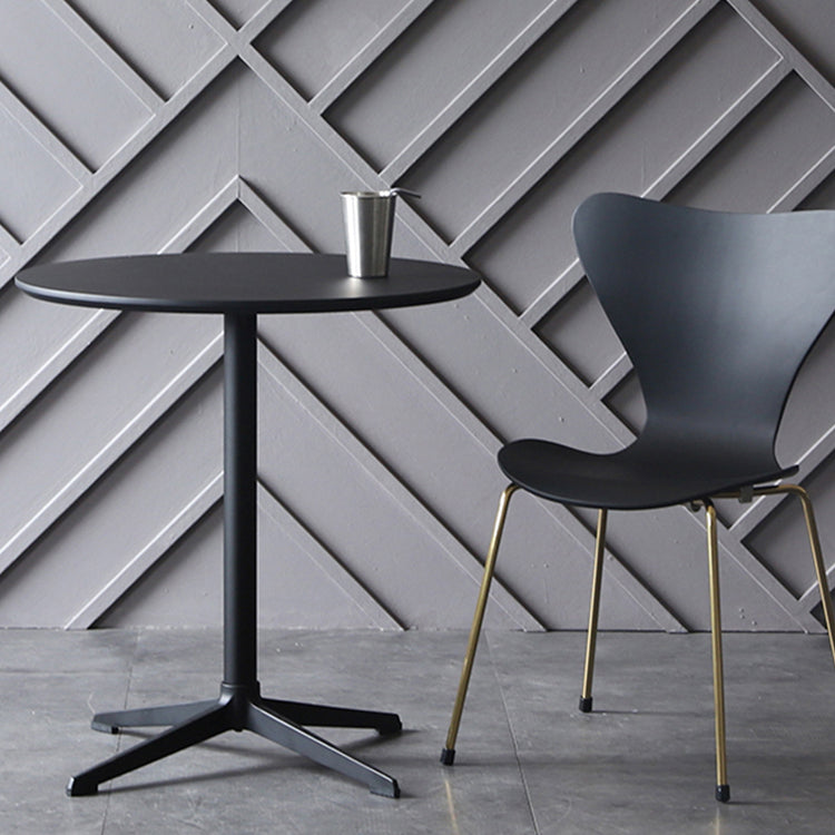 Metal Traditional Luxury Round Dining Table Manufactured Wood Indoor Table for Kitchen Clearhalo ' dining_table' 'Dining Tables & Seating' 'Dining Tables' 'furn' 'furn_dining_table' 'Furniture' 'furniture_dining_table' 'Kitchen & Dining Furniture' 'kitchen&dining_furn' 'kitchen' 'kitchen_dining_table' 4061130