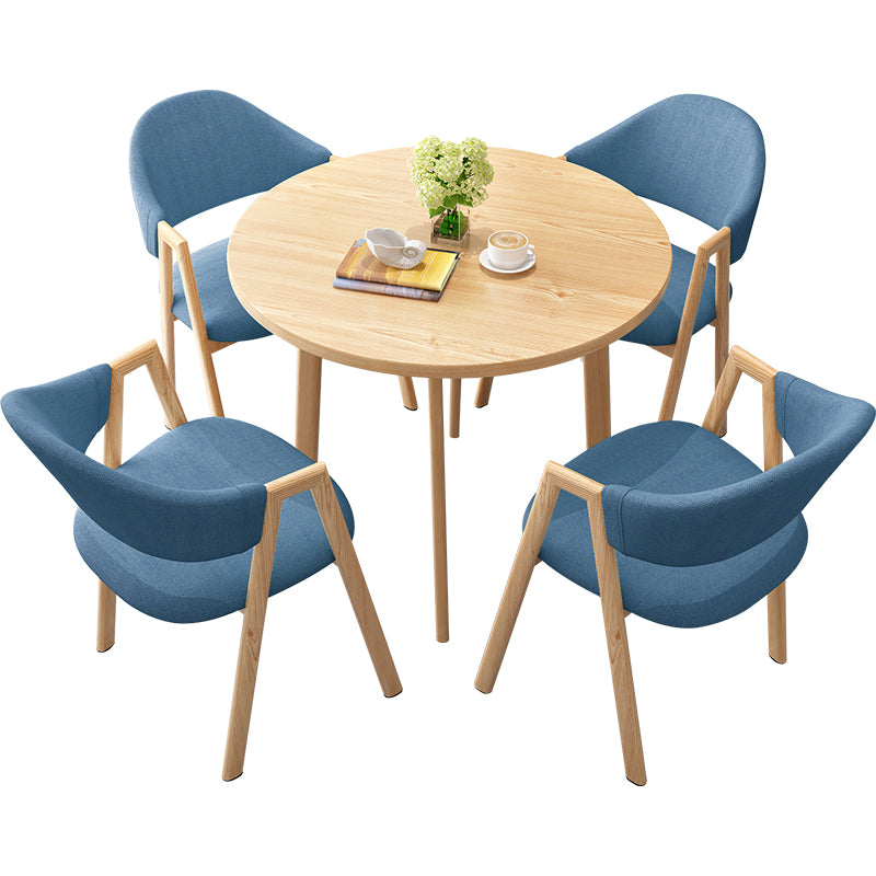 Minimalist Round Shape MDF Table Standard Dining Table for Kitchen Clearhalo ' dining_table' 'Dining Tables & Seating' 'Dining Tables' 'furn' 'furn_dining_table' 'Furniture' 'furniture_dining_table' 'Kitchen & Dining Furniture' 'kitchen&dining_furn' 'kitchen' 'kitchen_dining_table' 4061257