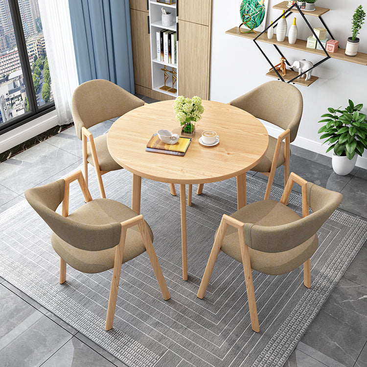Minimalist Round Shape MDF Table Standard Dining Table for Kitchen Clearhalo ' dining_table' 'Dining Tables & Seating' 'Dining Tables' 'furn' 'furn_dining_table' 'Furniture' 'furniture_dining_table' 'Kitchen & Dining Furniture' 'kitchen&dining_furn' 'kitchen' 'kitchen_dining_table' 4061259
