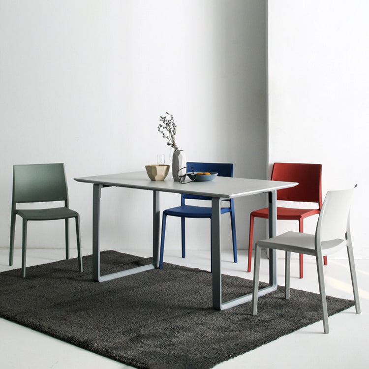 Nordic Style Plastic Dining Chair Open Back Dining Side Chair for Restaurant Clearhalo ' kitchen&dining_furn' 'Dining Chairs' 'Dining Tables & Seating' 'dining_chair' 'furn' 'furn_dining_chair' 'Furniture' 'furniture_dining_chair' 'Kitchen & Dining Furniture' 'kitchen' 4066574