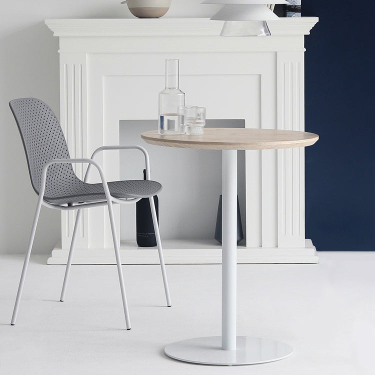 Round Solid Wood Dining Table Simplicity Dining Room Collection with Pedestal Base Clearhalo ' dining_table' 'Dining Tables & Seating' 'Dining Tables' 'furn' 'furn_dining_table' 'Furniture' 'furniture_dining_table' 'Kitchen & Dining Furniture' 'kitchen&dining_furn' 'kitchen' 'kitchen_dining_table' 4068278