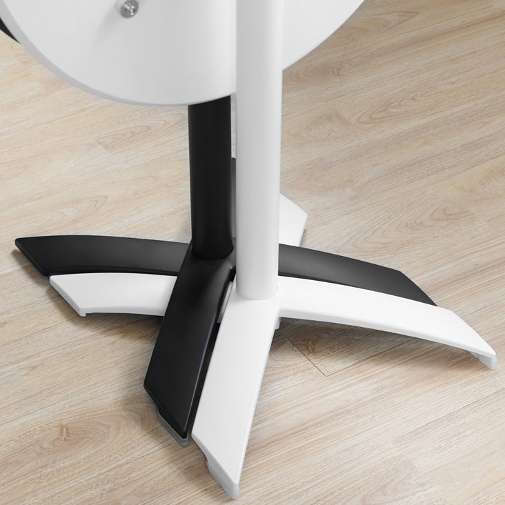 Metal Contemporary Round Dining Table Wood Top Dining Table with Pedestal Base Clearhalo ' dining_table' 'Dining Tables & Seating' 'Dining Tables' 'Furniture' 'furniture_dining_table' 'Kitchen & Dining Furniture' 'kitchen&dining_furn' 'kitchen' 'kitchen_dining_table' 4092316