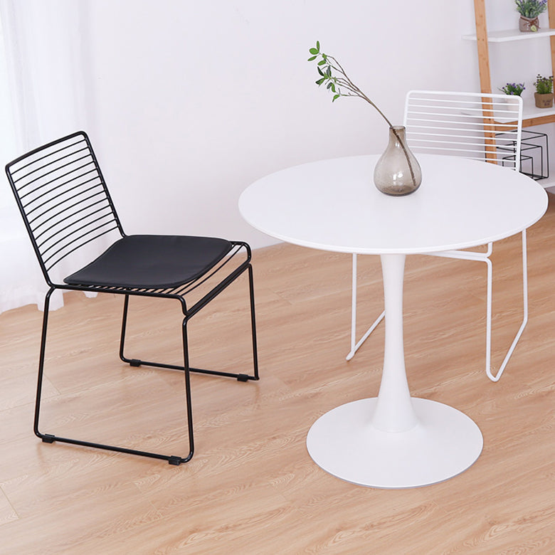 Metal Contemporary Round Dining Table Tulip Base Table for Dining Room and Kitchen Clearhalo ' dining_table' 'Dining Tables & Seating' 'Dining Tables' 'furn' 'furn_dining_table' 'Furniture' 'furniture_dining_table' 'Kitchen & Dining Furniture' 'kitchen&dining_furn' 'kitchen' 'kitchen_dining_table' 4092404