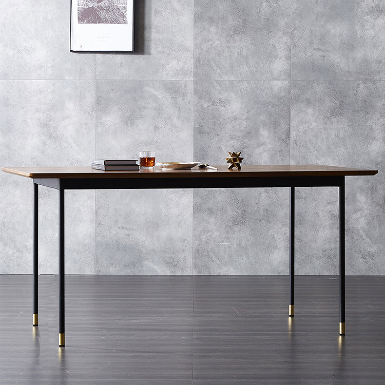 Traditional Luxury Style Dining Table Brown Rectangle Solid Wood Table with 4 Legs Clearhalo ' dining_table' 'Dining Tables & Seating' 'Dining Tables' 'furn' 'furn_dining_table' 'Furniture' 'furniture_dining_table' 'Kitchen & Dining Furniture' 'kitchen&dining_furn' 'kitchen' 'kitchen_dining_table' 4092539
