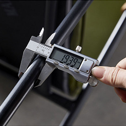 Solid Back Dining Arm Chairs Leather Home Dining Armchairs with Metal Legs Clearhalo ' kitchen&dining_furn' 'Dining Chairs' 'Dining Tables & Seating' 'dining_chair' 'furn' 'furn_dining_chair' 'Furniture' 'furniture_dining_chair' 'Kitchen & Dining Furniture' 'kitchen' 4103382