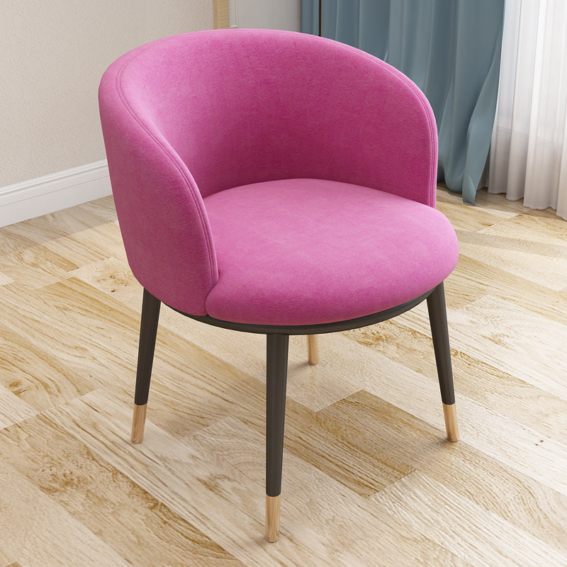 Scandinavian Side Chair Indoor Parsons Back Metal Upholstered Dining Room Chair Rose Red 1 Piece Brass Gold Clearhalo ' kitchen&dining_furn' 'Dining Chairs' 'Dining Tables & Seating' 'dining_chair' 'furn' 'furn_dining_chair' 'Furniture' 'furniture_dining_chair' 'Kitchen & Dining Furniture' 'kitchen' 4103801