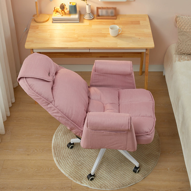 Minimalist Style Upholstered Arm Dining Chairs Solid Back Dining Chairs for Home Clearhalo ' kitchen&dining_furn' 'Dining Chairs' 'Dining Tables & Seating' 'dining_chair' 'Furniture' 'furniture_dining_chair' 'Kitchen & Dining Furniture' 'kitchen' 4104411