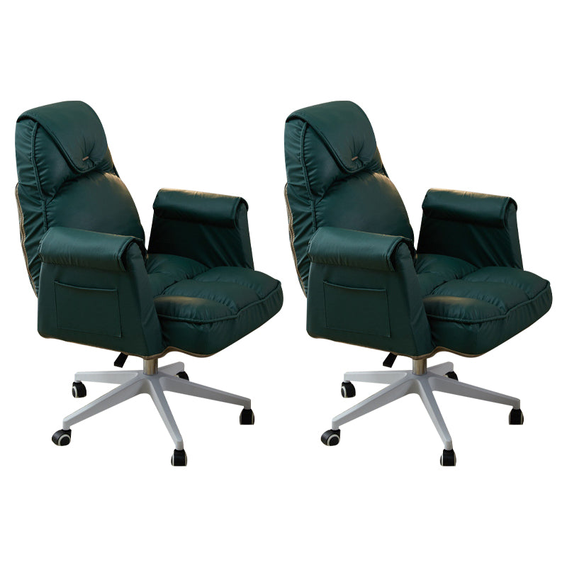 Minimalist Style Upholstered Arm Dining Chairs Solid Back Dining Chairs for Home Green Set of 2 Clearhalo ' kitchen&dining_furn' 'Dining Chairs' 'Dining Tables & Seating' 'dining_chair' 'Furniture' 'furniture_dining_chair' 'Kitchen & Dining Furniture' 'kitchen' 4104428