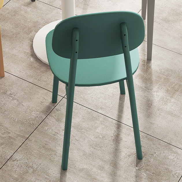 Contemporary Style Dining Chair Plastic Dining Armless Side Chairs for Kitchen (Set of 4) Clearhalo ' kitchen&dining_furn' 'Dining Chairs' 'Dining Tables & Seating' 'dining_chair' 'furn' 'furn_dining_chair' 'Furniture' 'furniture_dining_chair' 'Kitchen & Dining Furniture' 'kitchen' 4104999