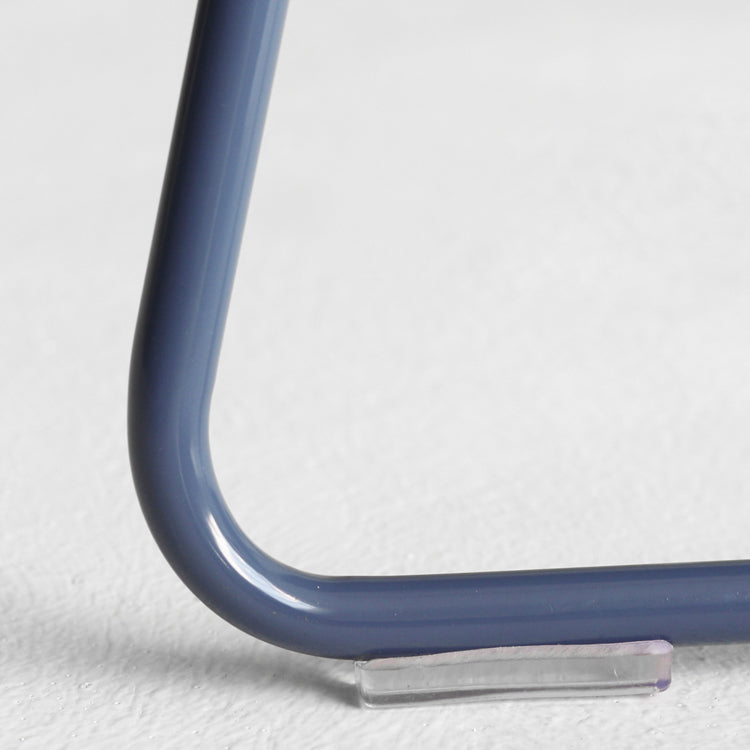 Indoor Dining Side Chairs Stackable Dining Armless Chairs with Metal Legs Clearhalo ' kitchen&dining_furn' 'Dining Chairs' 'Dining Tables & Seating' 'dining_chair' 'furn' 'furn_dining_chair' 'Furniture' 'furniture_dining_chair' 'Kitchen & Dining Furniture' 'kitchen' 4105989