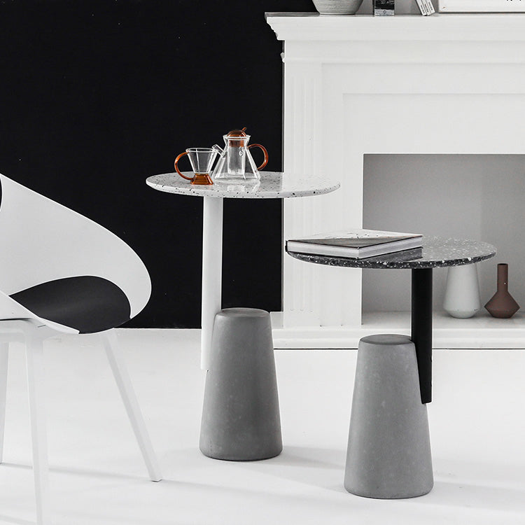 Pedestal Base Traditional Luxury Table Round Concrete Table for Dining Room Clearhalo ' dining_table' 'Dining Tables & Seating' 'Dining Tables' 'furn' 'furn_dining_table' 'Furniture' 'furniture_dining_table' 'Kitchen & Dining Furniture' 'kitchen&dining_furn' 'kitchen' 'kitchen_dining_table' 4111226