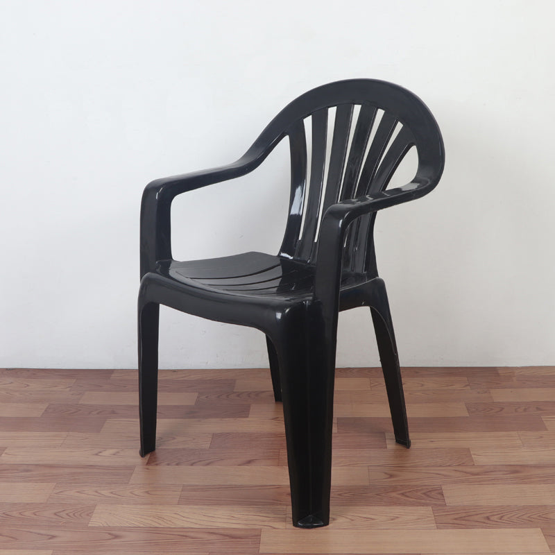 Contemporary Style Plastic Dining Chair Dining Arm Side Chair for Kitchen Black 1 Piece Clearhalo ' kitchen&dining_furn' 'Dining Chairs' 'Dining Tables & Seating' 'dining_chair' 'furn' 'furn_dining_chair' 'Furniture' 'furniture_dining_chair' 'Kitchen & Dining Furniture' 'kitchen' 4118966