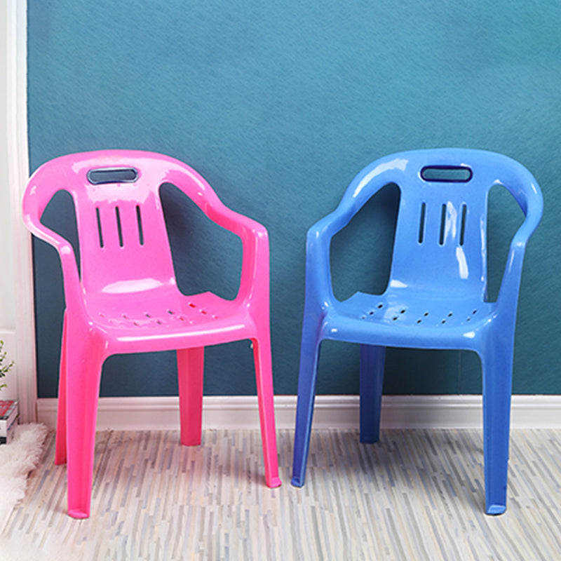 Modern Plastic Dining Arm Chairs Home Stackable Slat Back Dining Armchairs Clearhalo ' kitchen&dining_furn' 'Dining Chairs' 'Dining Tables & Seating' 'dining_chair' 'furn' 'furn_dining_chair' 'Furniture' 'furniture_dining_chair' 'Kitchen & Dining Furniture' 'kitchen' 4119101