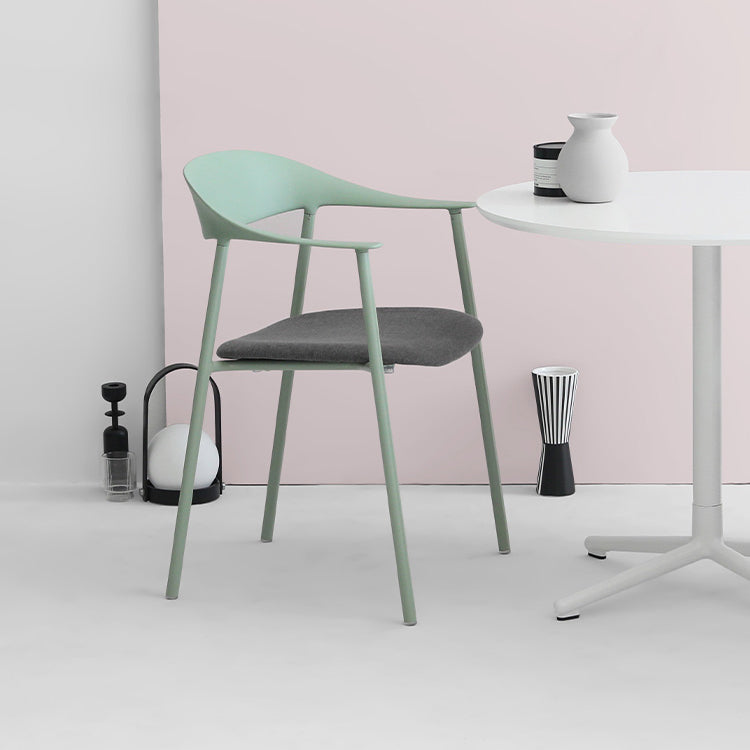 Matte Finish Scandinavian Dining Arm Chair Plastic Open Back Dining Chair Clearhalo ' kitchen&dining_furn' 'Dining Chairs' 'Dining Tables & Seating' 'dining_chair' 'furn' 'furn_dining_chair' 'Furniture' 'furniture_dining_chair' 'Kitchen & Dining Furniture' 'kitchen' 4130193