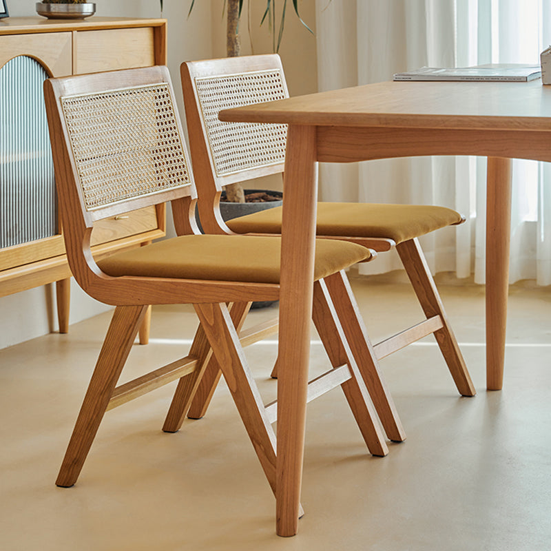 Traditional Style Dining Chairs Kitchen Armless Side Chairs with Wooden Legs Clearhalo ' kitchen&dining_furn' 'Dining Chairs' 'Dining Tables & Seating' 'dining_chair' 'furn' 'furn_dining_chair' 'Furniture' 'furniture_dining_chair' 'Kitchen & Dining Furniture' 'kitchen' 4140708