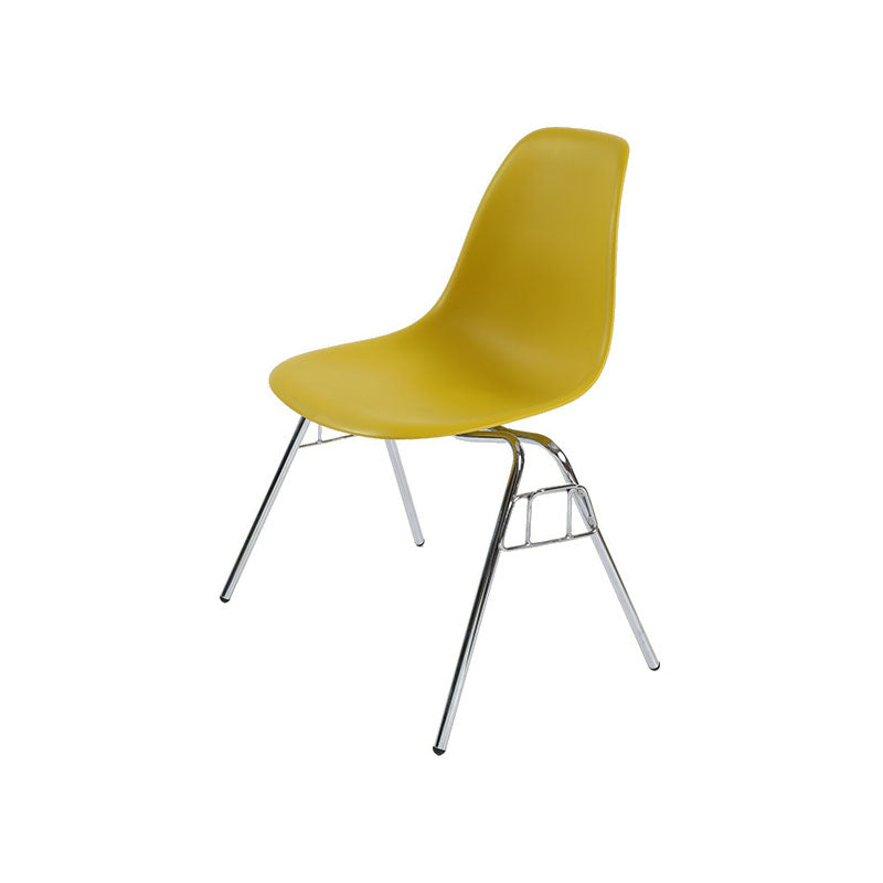 Industrial Style Armless Side Chairs Solid Back Plastic Dining Chair for Home Ginger 1 Piece Clearhalo ' kitchen&dining_furn' 'Dining Chairs' 'Dining Tables & Seating' 'dining_chair' 'Furniture' 'furniture_dining_chair' 'Kitchen & Dining Furniture' 'kitchen' 4154994