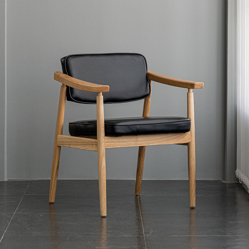 Traditional Style Dining Chairs Kitchen Arm Side Chairs with Wooden Legs Black 1 Piece Clearhalo ' kitchen&dining_furn' 'Dining Chairs' 'Dining Tables & Seating' 'dining_chair' 'furn' 'furn_dining_chair' 'Furniture' 'furniture_dining_chair' 'Kitchen & Dining Furniture' 'kitchen' 4155033