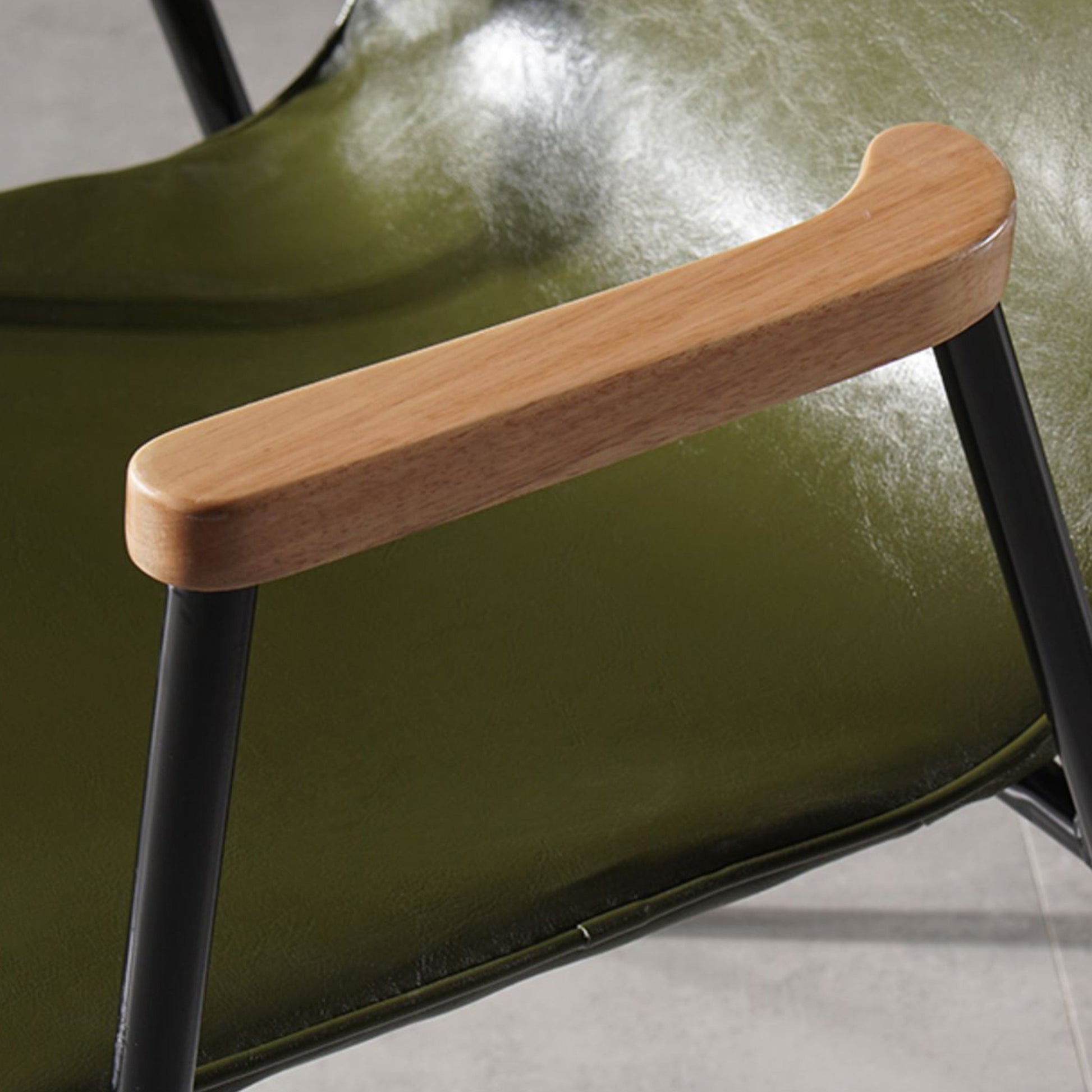 Industrial Style Dining Chairs Kitchen Arm Side Chairs with Metal Legs Clearhalo ' kitchen&dining_furn' 'Dining Chairs' 'Dining Tables & Seating' 'dining_chair' 'furn' 'furn_dining_chair' 'Furniture' 'furniture_dining_chair' 'Kitchen & Dining Furniture' 'kitchen' 4155089