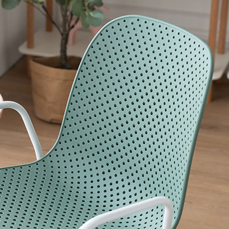 Contemporary Indoor Arm Chair Solid Back Metal Dining Room Chair (Set of 4) Clearhalo ' kitchen&dining_furn' 'Dining Chairs' 'Dining Tables & Seating' 'dining_chair' 'furn' 'furn_dining_chair' 'Furniture' 'furniture_dining_chair' 'Kitchen & Dining Furniture' 'kitchen' 4155113