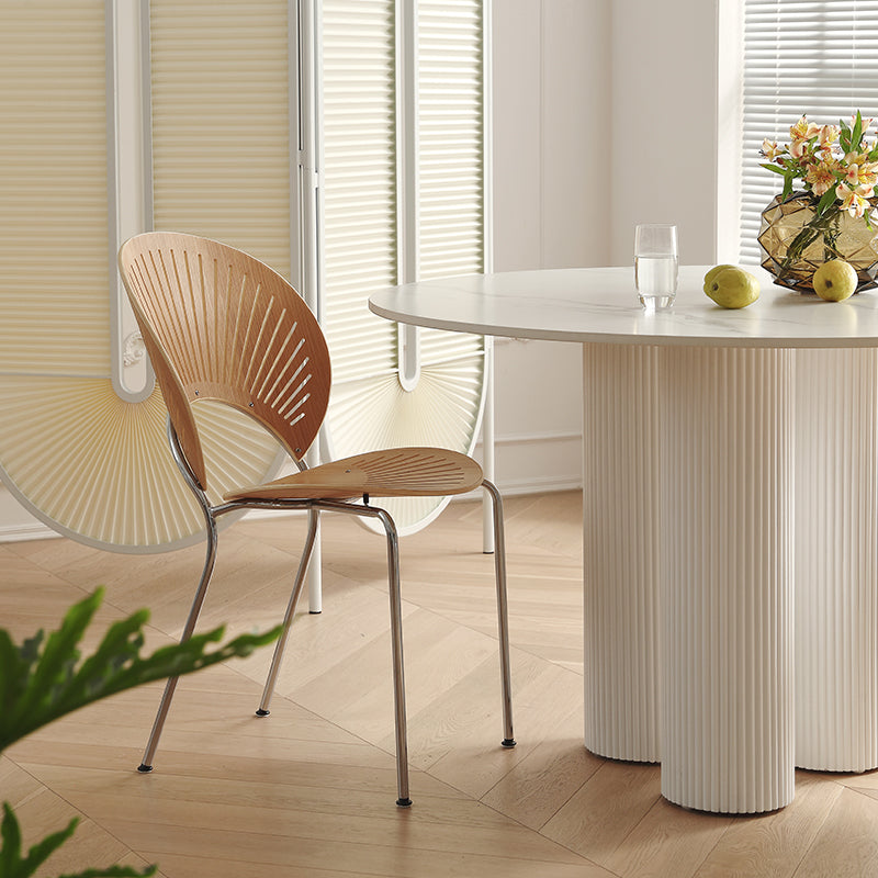 Round Dining Site Table Simple Style Solid Wood Table,35.4"L x 35.4"W x 29.5"H Clearhalo ' dining_table' 'Dining Tables & Seating' 'Dining Tables' 'furn' 'furn_dining_table' 'Furniture' 'furniture_dining_table' 'Kitchen & Dining Furniture' 'kitchen&dining_furn' 'kitchen' 'kitchen_dining_table' 4155642
