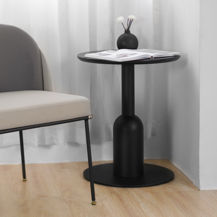 Metal Industrial Dining Table Wood Top Indoor Table with Pedestal Base Clearhalo ' dining_table' 'Dining Tables & Seating' 'Dining Tables' 'furn' 'furn_dining_table' 'Furniture' 'furniture_dining_table' 'Kitchen & Dining Furniture' 'kitchen&dining_furn' 'kitchen' 'kitchen_dining_table' 4156945