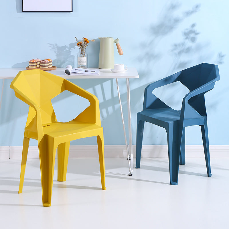 Modern Style Plastic Dining Chair Stackable Dining Arm Side Chair for Kitchen Clearhalo ' kitchen&dining_furn' 'Dining Chairs' 'Dining Tables & Seating' 'dining_chair' 'furn' 'furn_dining_chair' 'Furniture' 'furniture_dining_chair' 'Kitchen & Dining Furniture' 'kitchen' 4160374