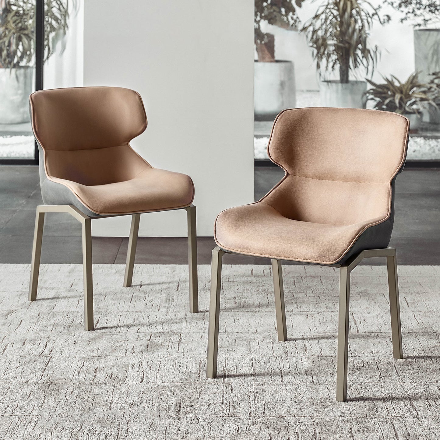 Contemporary Style Wingback Parsons Arm Chair Leather Dining Chairs for Home Use Clearhalo ' kitchen&dining_furn' 'Dining Chairs' 'Dining Tables & Seating' 'dining_chair' 'furn' 'furn_dining_chair' 'Furniture' 'furniture_dining_chair' 'Kitchen & Dining Furniture' 'kitchen' 4160512