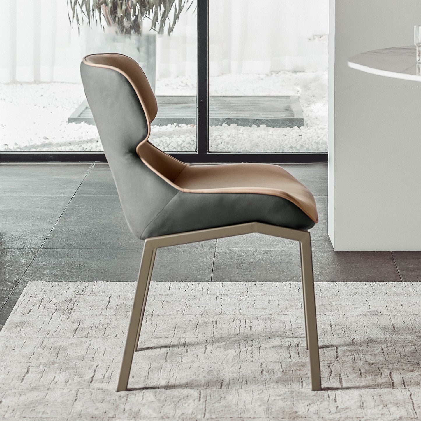 Contemporary Style Wingback Parsons Arm Chair Leather Dining Chairs for Home Use Clearhalo ' kitchen&dining_furn' 'Dining Chairs' 'Dining Tables & Seating' 'dining_chair' 'furn' 'furn_dining_chair' 'Furniture' 'furniture_dining_chair' 'Kitchen & Dining Furniture' 'kitchen' 4160515