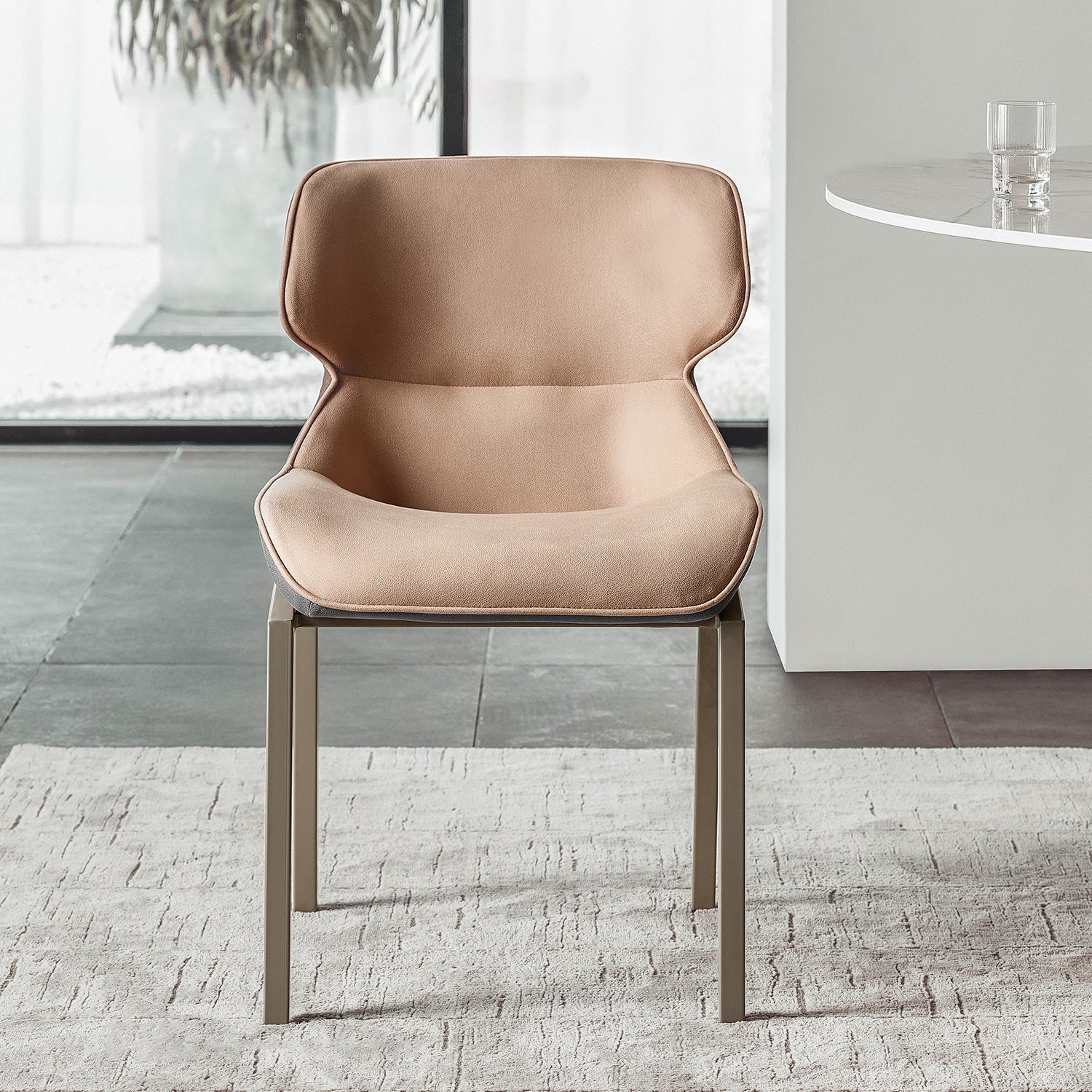 Contemporary Style Wingback Parsons Arm Chair Leather Dining Chairs for Home Use Clearhalo ' kitchen&dining_furn' 'Dining Chairs' 'Dining Tables & Seating' 'dining_chair' 'furn' 'furn_dining_chair' 'Furniture' 'furniture_dining_chair' 'Kitchen & Dining Furniture' 'kitchen' 4160519