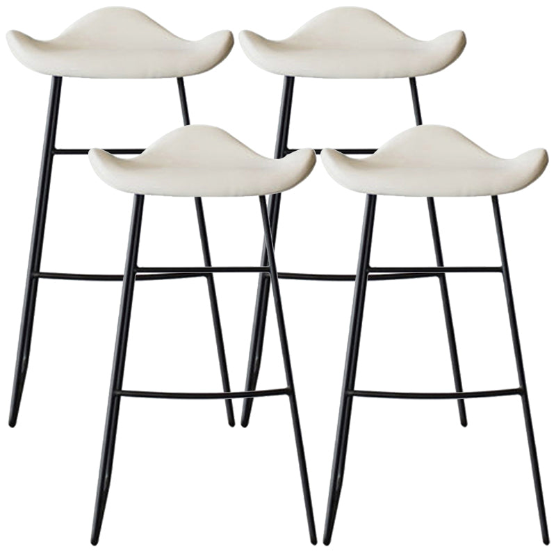 Black Iron Backless Quilted Barstool Industrial Indoor Tall Stool with Leather Seat White Set of 4 Clearhalo 'Bar Furniture' 'Bar Stools' 'bar_stools' 'furniture_bar_stools' 'Kitchen & Dining Furniture' 'kitchen&dining_furn' 'kitchen' 'kitchen_furn' Furniture' 4182167