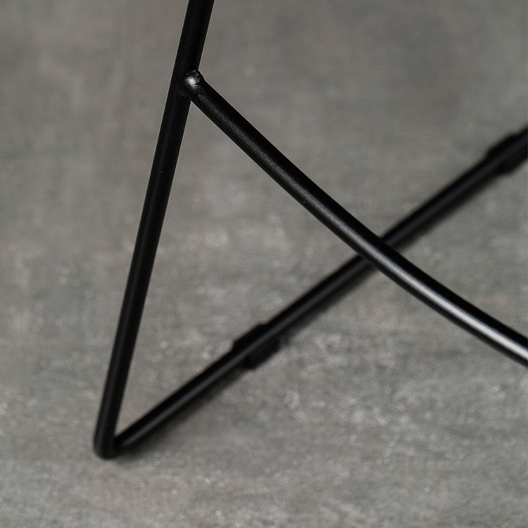 Black Iron Backless Quilted Barstool Industrial Indoor Tall Stool with Leather Seat Clearhalo 'Bar Furniture' 'Bar Stools' 'bar_stools' 'furniture_bar_stools' 'Kitchen & Dining Furniture' 'kitchen&dining_furn' 'kitchen' 'kitchen_furn' Furniture' 4182177