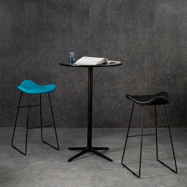 Black Iron Backless Quilted Barstool Industrial Indoor Tall Stool with Leather Seat Clearhalo 'Bar Furniture' 'Bar Stools' 'bar_stools' 'furniture_bar_stools' 'Kitchen & Dining Furniture' 'kitchen&dining_furn' 'kitchen' 'kitchen_furn' Furniture' 4182179