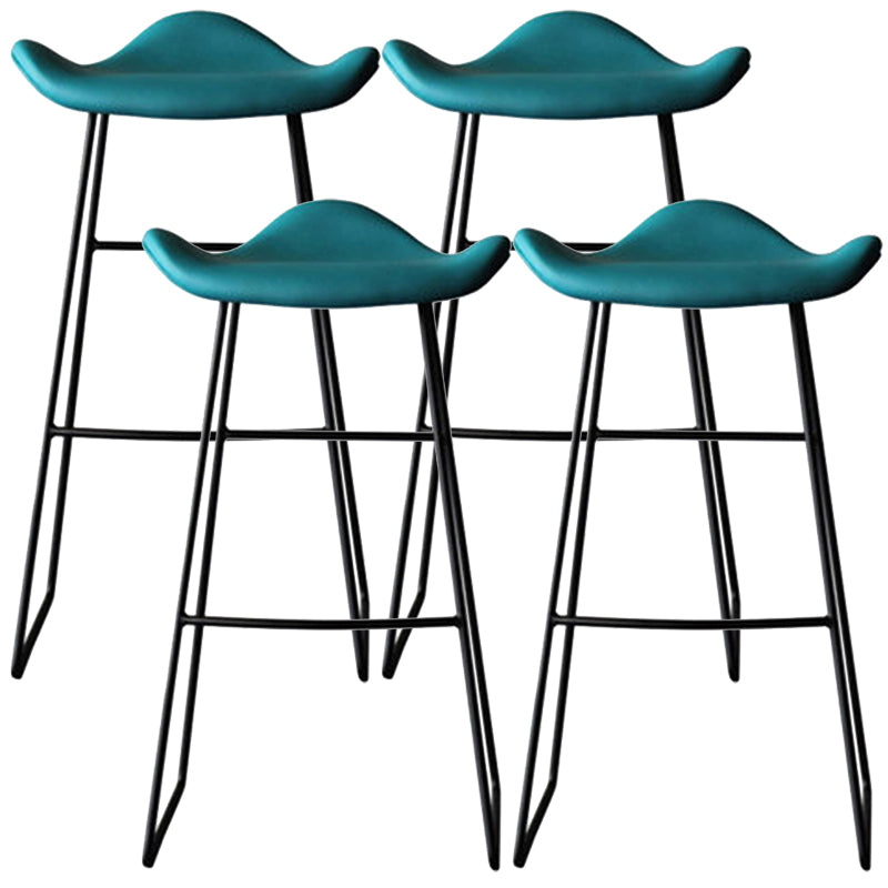 Black Iron Backless Quilted Barstool Industrial Indoor Tall Stool with Leather Seat Blue Set of 4 Clearhalo 'Bar Furniture' 'Bar Stools' 'bar_stools' 'furniture_bar_stools' 'Kitchen & Dining Furniture' 'kitchen&dining_furn' 'kitchen' 'kitchen_furn' Furniture' 4182180