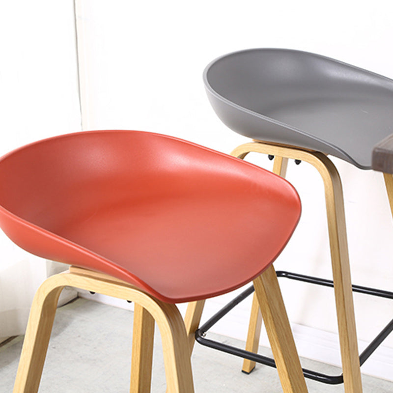 Contemporary Simple Counter Stools 29 Inch Indoor Bar Stool with Metal Leg Clearhalo 'Bar Furniture' 'Bar Stools' 'bar_stools' 'furniture_bar_stools' 'Kitchen & Dining Furniture' 'kitchen&dining_furn' 'kitchen' 'kitchen_furn' Furniture' 4182250