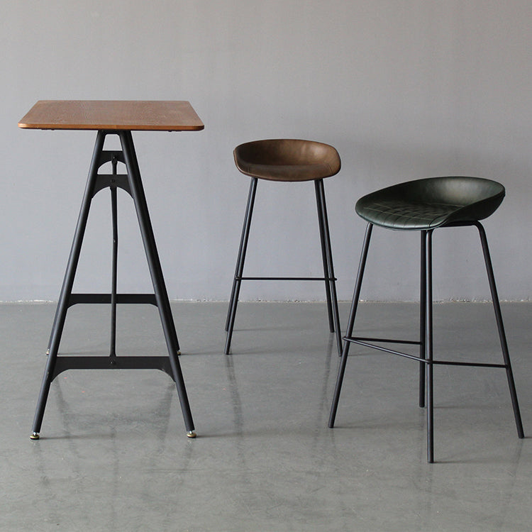 Industrial Leather Distressed Quilted Barstool Living Room Bar Stool with Bucket Seat Clearhalo 'Bar Furniture' 'Bar Stools' 'bar_stools' 'furniture_bar_stools' 'Kitchen & Dining Furniture' 'kitchen&dining_furn' 'kitchen' 'kitchen_furn' Furniture' 4182531