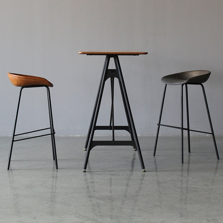 Industrial Leather Distressed Quilted Barstool Living Room Bar Stool with Bucket Seat Clearhalo 'Bar Furniture' 'Bar Stools' 'bar_stools' 'furniture_bar_stools' 'Kitchen & Dining Furniture' 'kitchen&dining_furn' 'kitchen' 'kitchen_furn' Furniture' 4182533