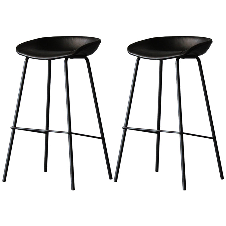 Industrial Leather Distressed Quilted Barstool Living Room Bar Stool with Bucket Seat Black Set of 2 Clearhalo 'Bar Furniture' 'Bar Stools' 'bar_stools' 'furniture_bar_stools' 'Kitchen & Dining Furniture' 'kitchen&dining_furn' 'kitchen' 'kitchen_furn' Furniture' 4182535