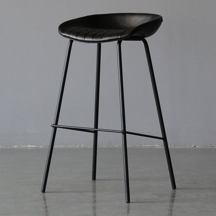 Industrial Leather Distressed Quilted Barstool Living Room Bar Stool with Bucket Seat Textured Black 1 Piece Clearhalo 'Bar Furniture' 'Bar Stools' 'bar_stools' 'furniture_bar_stools' 'Kitchen & Dining Furniture' 'kitchen&dining_furn' 'kitchen' 'kitchen_furn' Furniture' 4182553