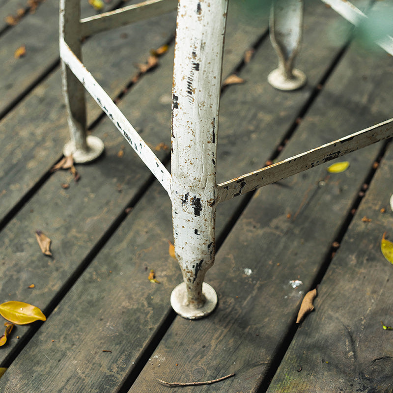 Industrial Adjustable Height Iron Bar Stool 33-inch Round Bristol Bar Stool, 1 Piece Clearhalo 'Bar Furniture' 'Bar Stools' 'bar_stools' 'furniture_bar_stools' 'Kitchen & Dining Furniture' 'kitchen&dining_furn' 'kitchen' 'kitchen_furn' Furniture' 4182570