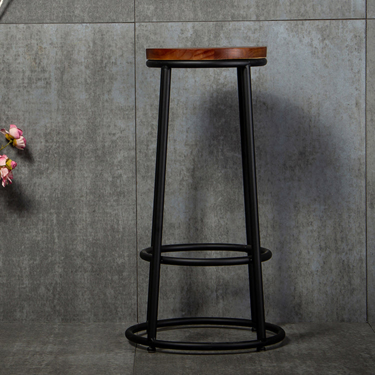 Industrial Armless Barstools Wooden Round Seat Counter Height Stools in Black Clearhalo 'Bar Furniture' 'Bar Stools' 'bar_stools' 'furniture_bar_stools' 'Kitchen & Dining Furniture' 'kitchen&dining_furn' 'kitchen' 'kitchen_furn' Furniture' 4182687