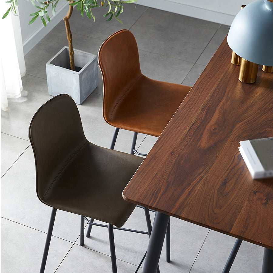 Industrial Upholstered Distressed Quilted Barstool Indoor Tall Stool with Bucket Seat Clearhalo 'Bar Furniture' 'Bar Stools' 'bar_stools' 'furniture_bar_stools' 'Kitchen & Dining Furniture' 'kitchen&dining_furn' 'kitchen' 'kitchen_furn' Furniture' 4182895