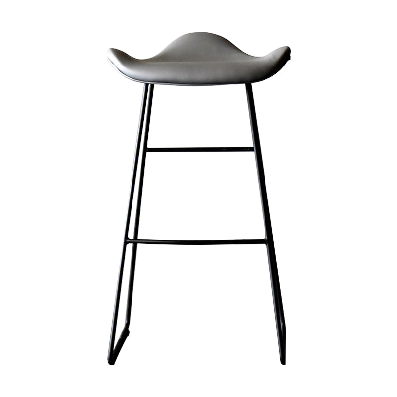 Black PU Leather Barstools Industrial Low Back Bristol Counter Stool with Saddle Seat Grey 1 Piece Clearhalo 'Bar Furniture' 'Bar Stools' 'bar_stools' 'furniture_bar_stools' 'Kitchen & Dining Furniture' 'kitchen&dining_furn' 'kitchen' 'kitchen_furn' Furniture' 4183007