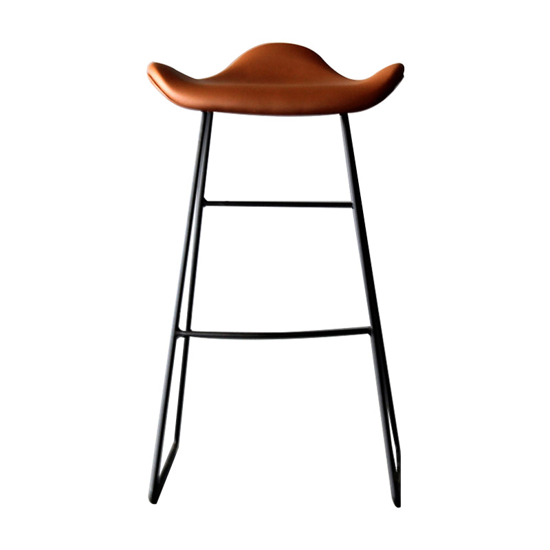 Black PU Leather Barstools Industrial Low Back Bristol Counter Stool with Saddle Seat Brown 1 Piece Clearhalo 'Bar Furniture' 'Bar Stools' 'bar_stools' 'furniture_bar_stools' 'Kitchen & Dining Furniture' 'kitchen&dining_furn' 'kitchen' 'kitchen_furn' Furniture' 4183013
