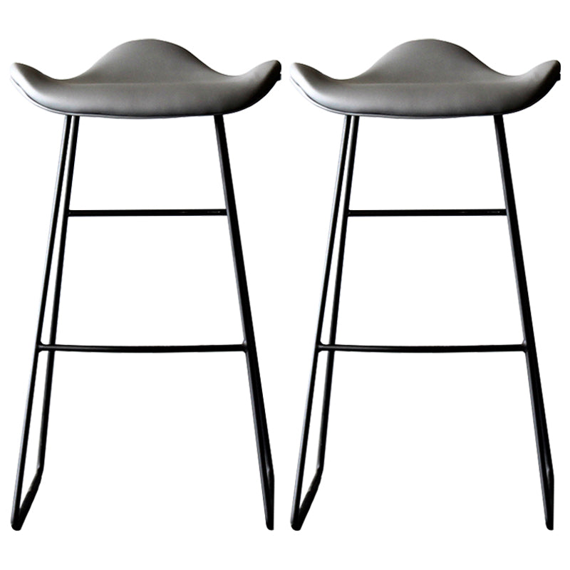 Black PU Leather Barstools Industrial Low Back Bristol Counter Stool with Saddle Seat Grey Set of 2 Clearhalo 'Bar Furniture' 'Bar Stools' 'bar_stools' 'furniture_bar_stools' 'Kitchen & Dining Furniture' 'kitchen&dining_furn' 'kitchen' 'kitchen_furn' Furniture' 4183018