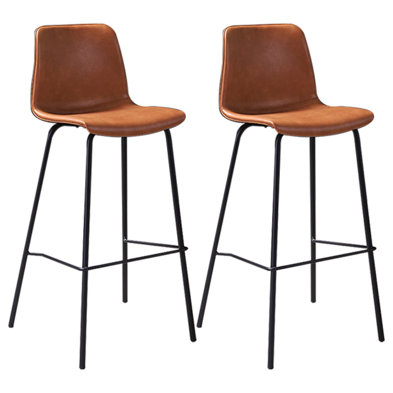 Industrial Black Metal Counter Stools Low Back Indoor Bar Stool with Bucket Seat Brown Set of 2 Clearhalo 'Bar Furniture' 'Bar Stools' 'bar_stools' 'furniture_bar_stools' 'Kitchen & Dining Furniture' 'kitchen&dining_furn' 'kitchen' 'kitchen_furn' Furniture' 4183238