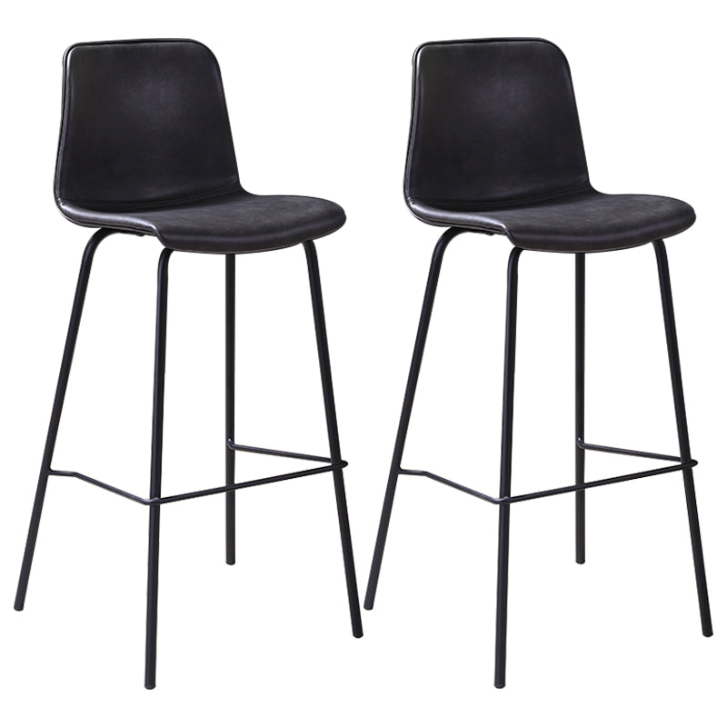 Industrial Black Metal Counter Stools Low Back Indoor Bar Stool with Bucket Seat Black Set of 2 Clearhalo 'Bar Furniture' 'Bar Stools' 'bar_stools' 'furniture_bar_stools' 'Kitchen & Dining Furniture' 'kitchen&dining_furn' 'kitchen' 'kitchen_furn' Furniture' 4183245